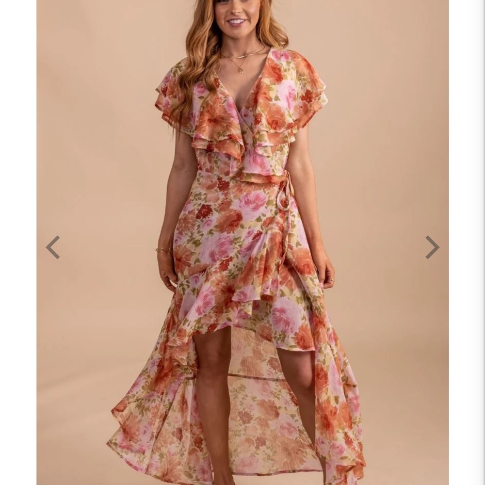 Main strip Crazy For Florals Wrap Midi Dress - Pink size‎ small new with tags